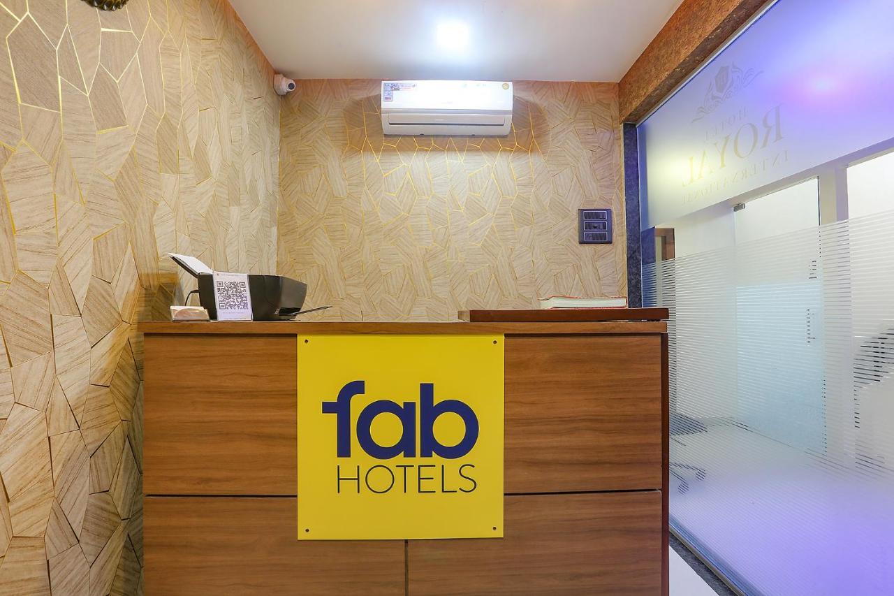 Fabhotel Royal International Mumbai Kültér fotó